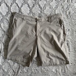 Lululemon Commission Chino Shorts Beige Sz 34 Cotton Flat Front Button Pockets